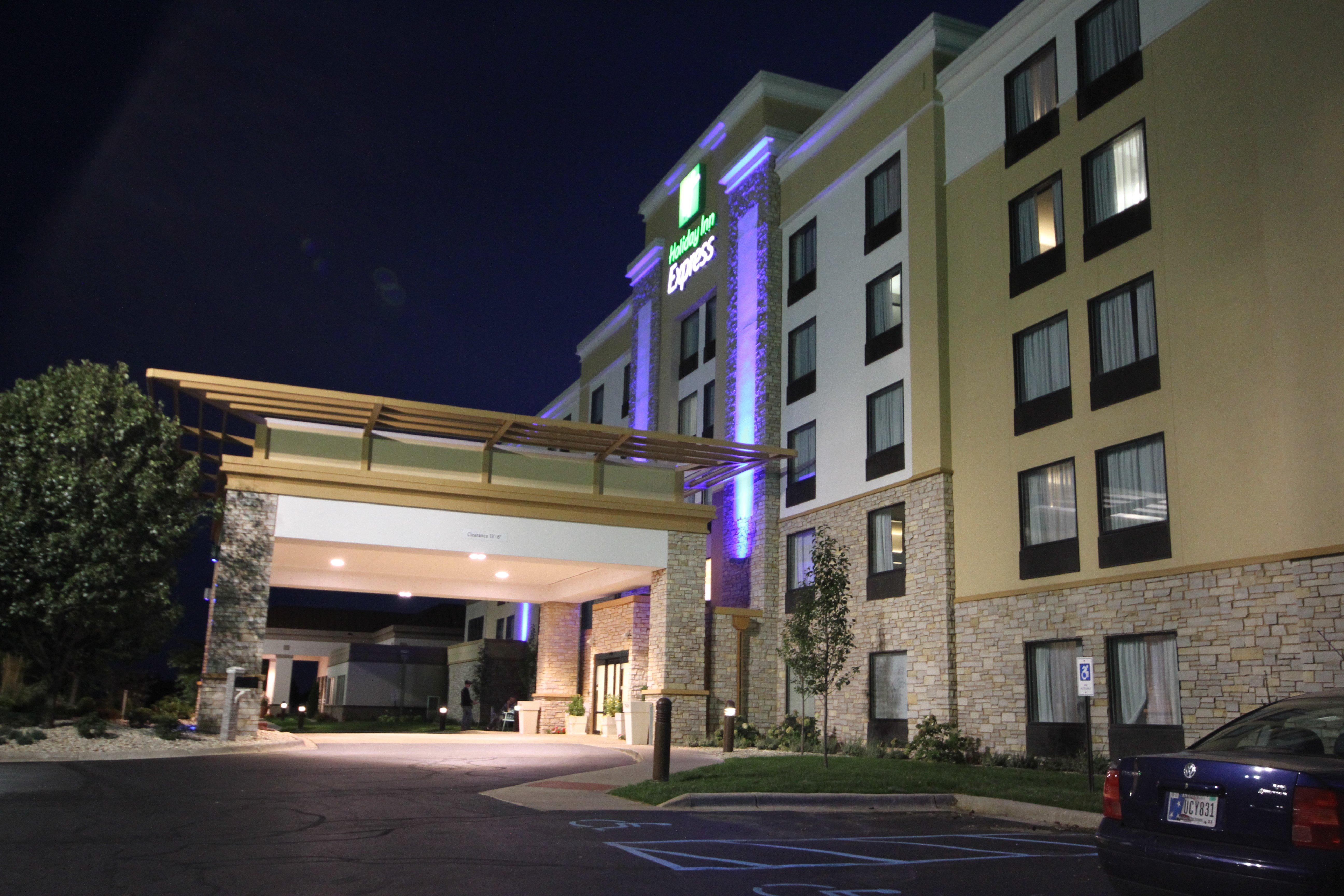 Holiday Inn Express Janesville-I-90 & Us Highway 14 By Ihg Eksteriør billede